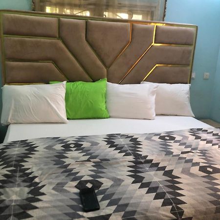 Luxury Place Hotel And Apartments Abuja Exterior foto